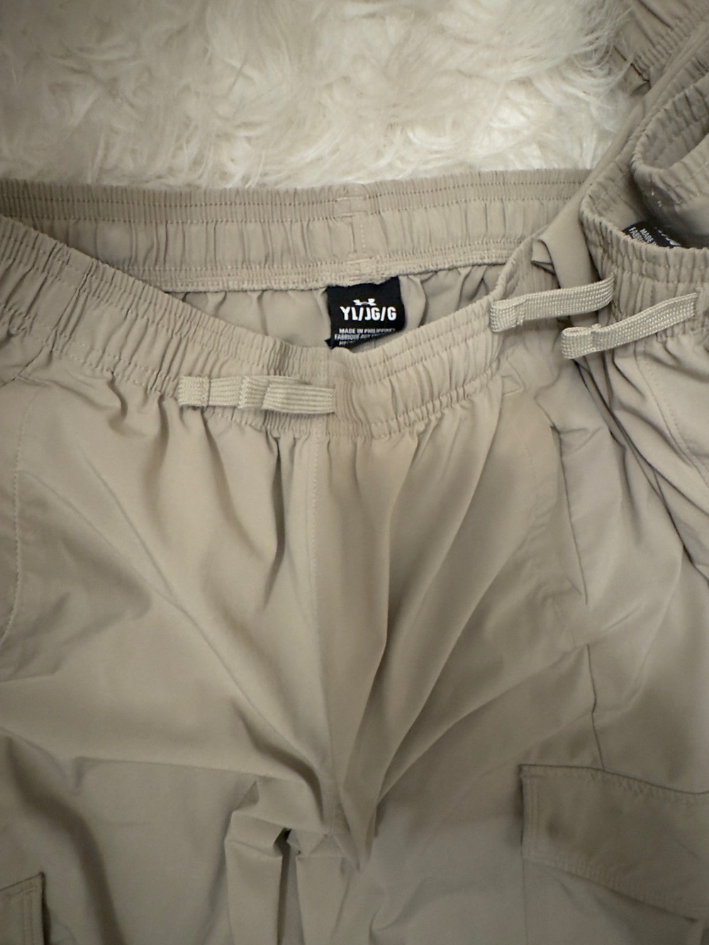 (2 pair) Under Armour Tan Cargo Jogger Pants size: Youth (L) - Picture 5 of 8